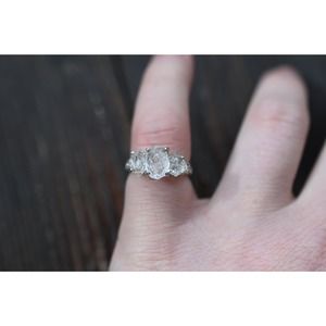 alternative raw diamond engagement ring raw crystal size 4 5 6 7 8 8 9 10 11 12